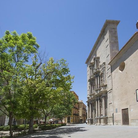 Singularstays Plaza Del Carmen Валенсия Экстерьер фото