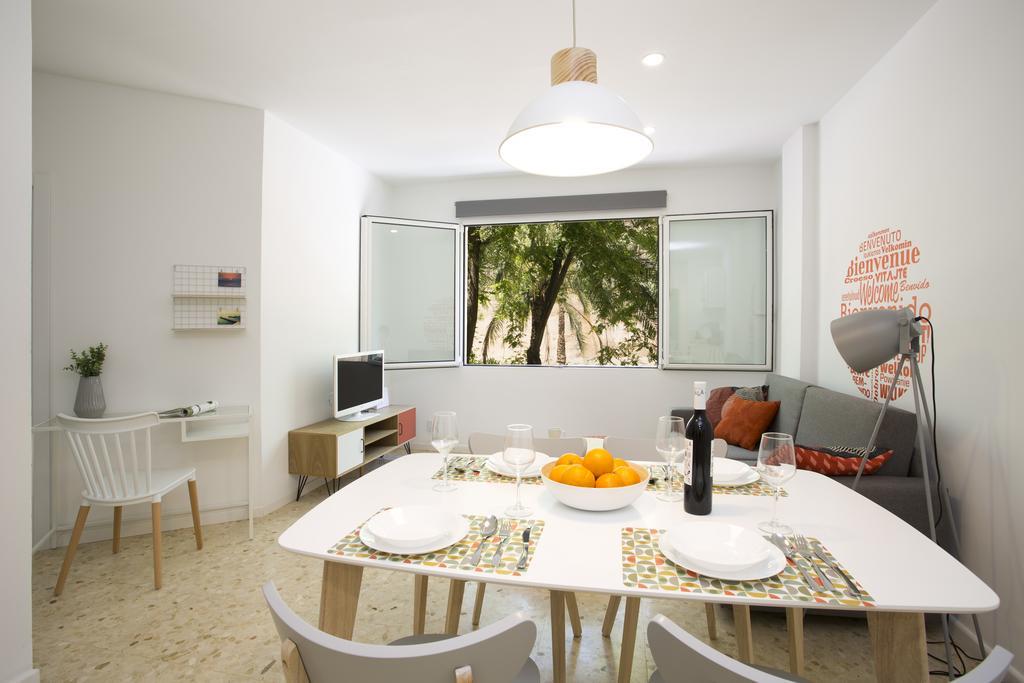 Singularstays Plaza Del Carmen Валенсия Экстерьер фото